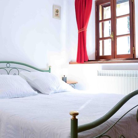 Les Grands Pres Des Baronnies La Roche-sur-le-Buis Exterior foto
