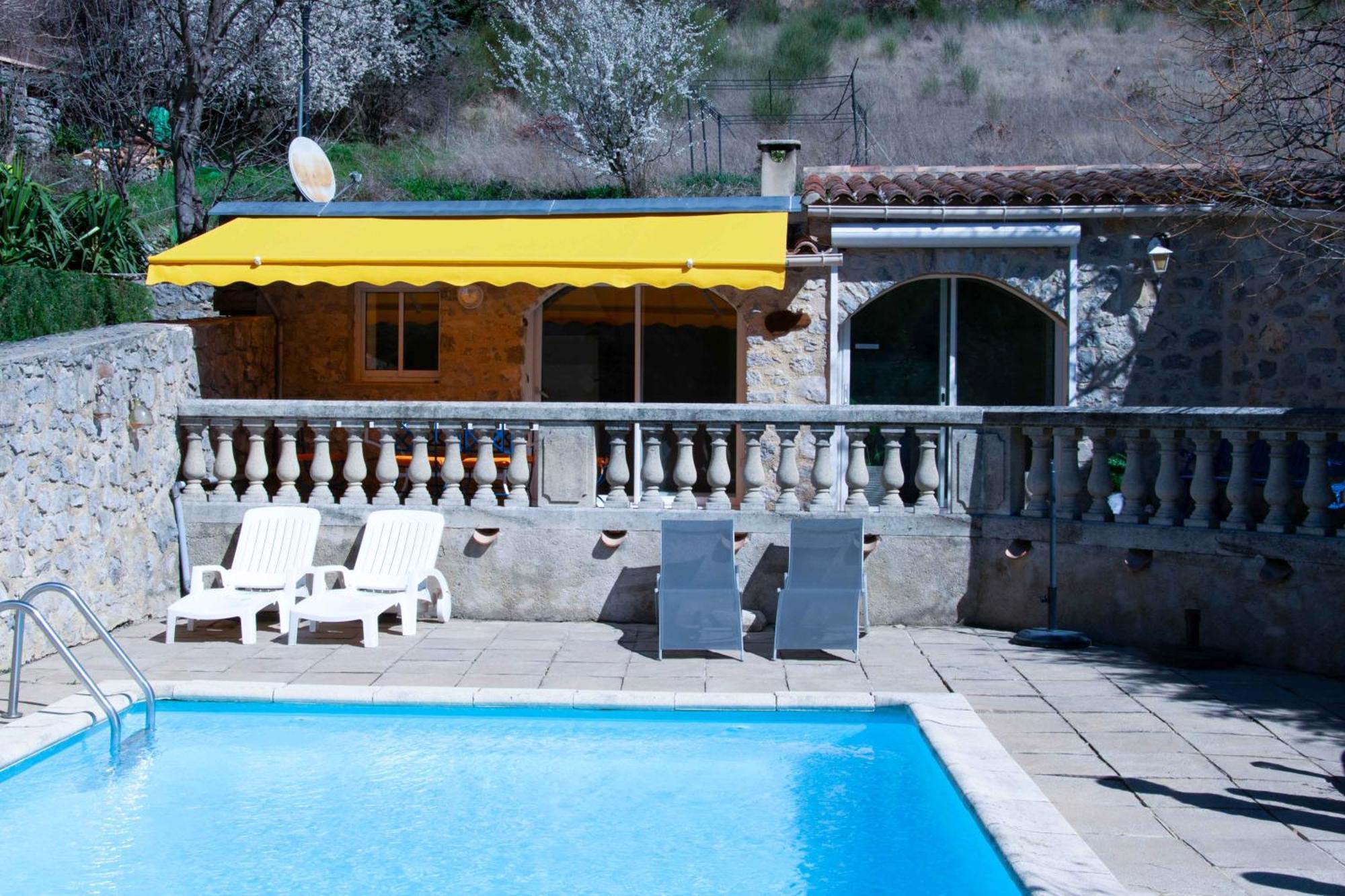 Les Grands Pres Des Baronnies La Roche-sur-le-Buis Exterior foto