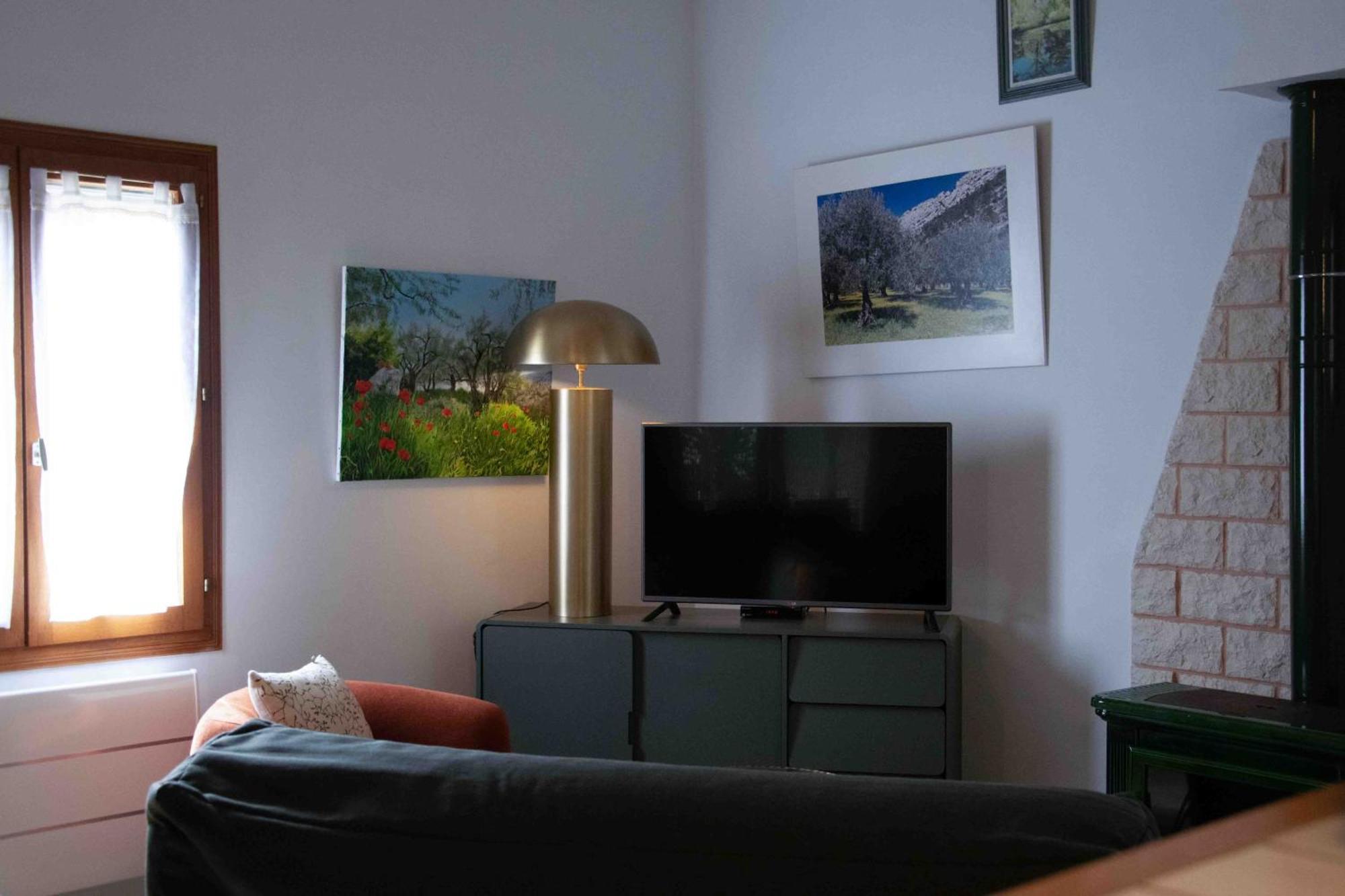 Les Grands Pres Des Baronnies La Roche-sur-le-Buis Exterior foto